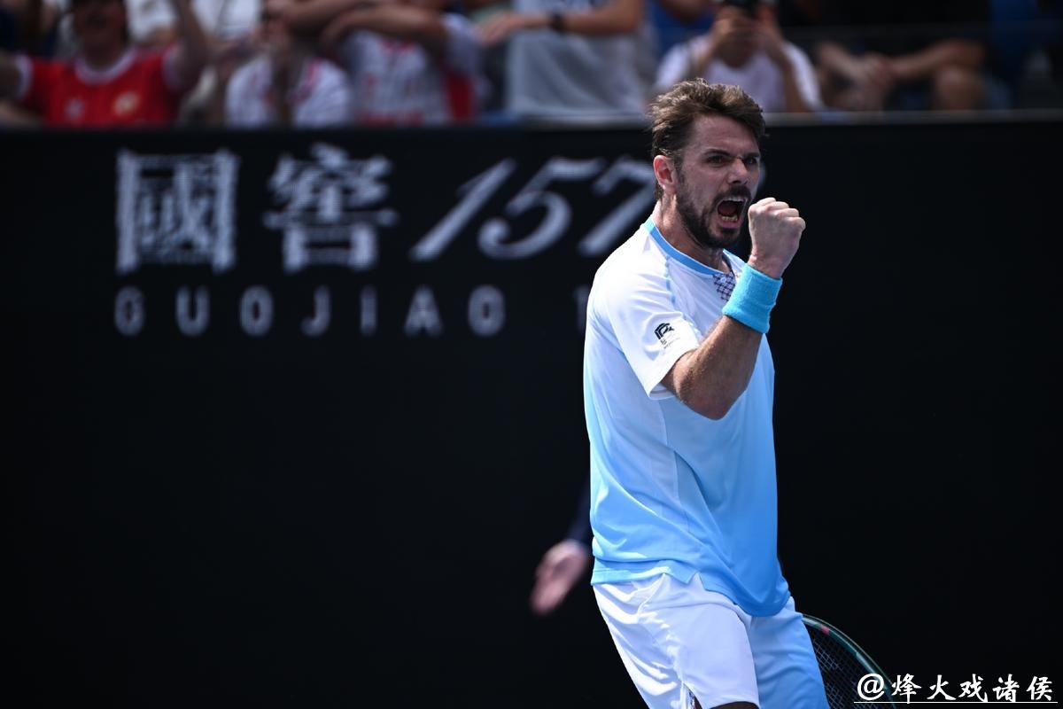 澳网｜鏖战四小时半力克21岁小将，40岁的瓦林卡继续突破极限